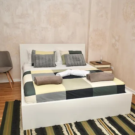 Ramonda - In Center Dorcol * Belgrade